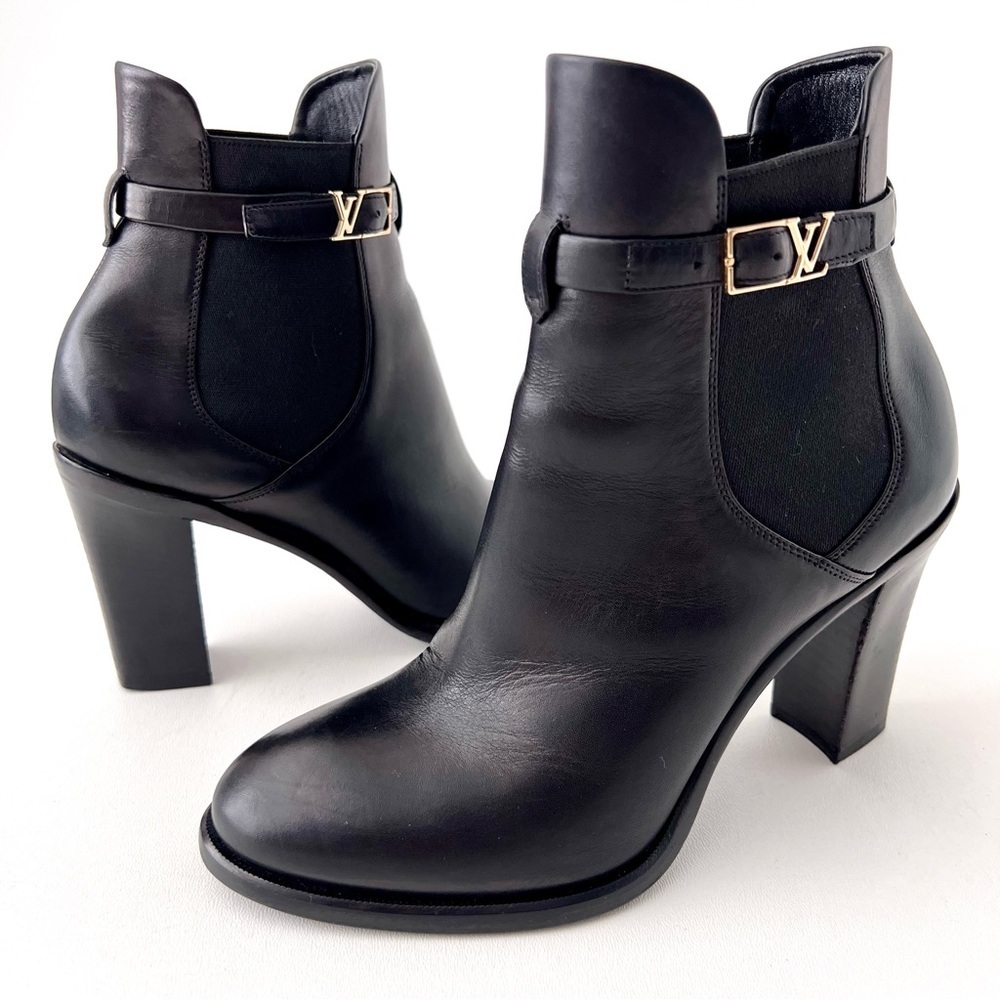 LOUIS VUITTON | Black Leather Ankle Booties LV Logo Buckle Block Heel EU 37 - Picture 2 of 15